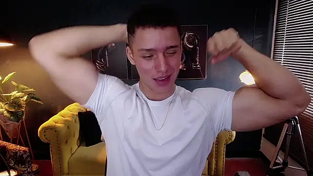 Snapshot of deivid_parker chatting on 12/15/25, 01:48 deivid parker online show from 12/15/25, 01:48