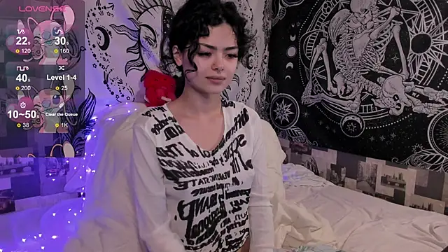 manyunya  online show from 09/15/25, 01:44