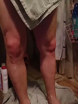 Twoslipperywhenwett online show from 12/22/25, 03:58