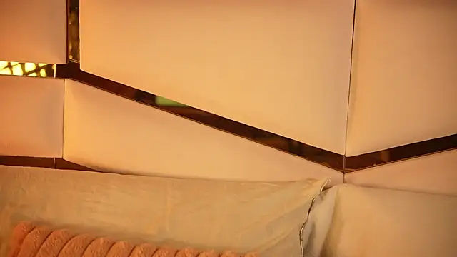 ambar rosse25 online show from 10/05/25, 11:41