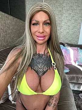 dutchbarbie online show from 04/30/26, 04:24
