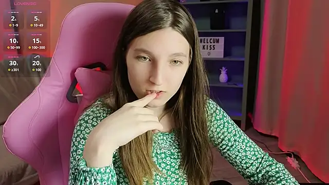 Mia Myles online show from 11/12/25, 10:15