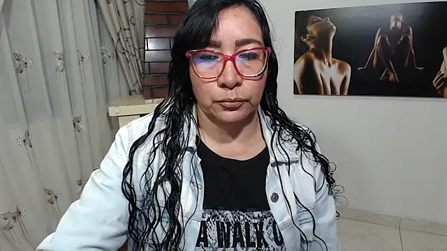 Grace mature milf online show from 10/06/25, 10:12