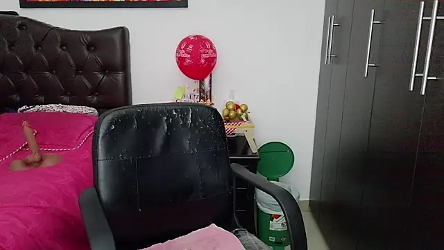 Snapshot of Grace_mature_milf chatting on 06/14/26, 09:55 Grace mature milf online show from 06/14/26, 09:55