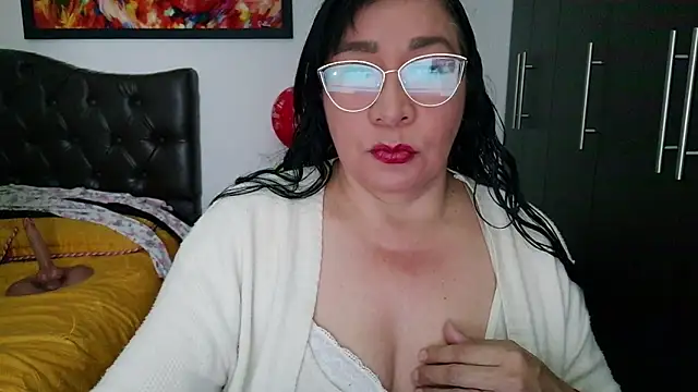 Grace mature milf online show from 07/10/26, 11:35