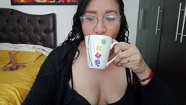 Grace mature milf online show from 07/11/26, 11:46