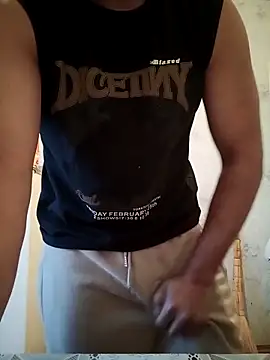 Snapshot of Llovlyboyyyy12 chatting on 12/02/25, 06:08 Llovlyboyyyy12 online show from 12/02/25, 06:08