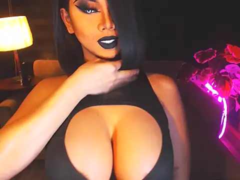 Snapshot of KarlaFrost chatting on 04/28/26, 03:44 KarlaFrost online show from 04/28/26, 03:44