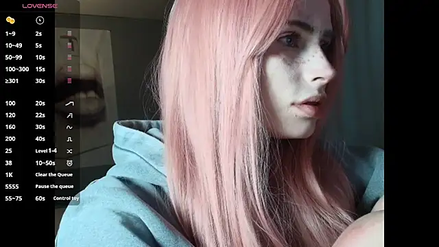 Snapshot of PieraMarch chatting on 03/14/26, 08:47 PieraMarch online show from 03/14/26, 08:47