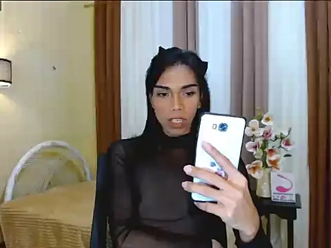 Snapshot of angelaxmonroe chatting on 09/09/25, 01:38 angelaxmonroe online show from 09/09/25, 01:38