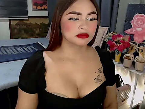 Snapshot of Candice_cummer chatting on 10/25/25, 06:13 Candice cummer online show from 10/25/25, 06:13