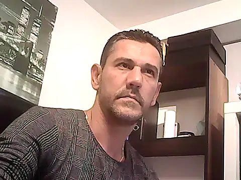 mastercharisma35 online show from 12/04/25, 03:21