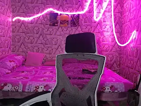 Snapshot of ValarieEater chatting on 03/31/26, 04:07 ValarieEater online show from 03/31/26, 04:07