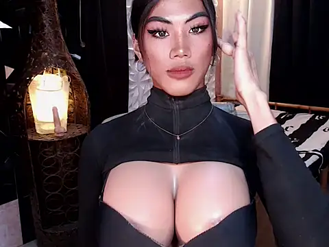 Snapshot of DAYANARAHFOX chatting on 10/07/25, 02:36 DAYANARAHFOX online show from 10/07/25, 02:36