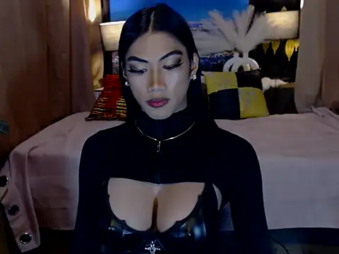 DAYANARAHFOX online show from 04/07/26, 10:26