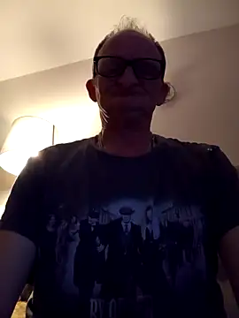 VaryingSundries online show from 04/12/26, 09:20