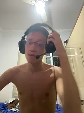 safadezanunes2 online show from 11/04/25, 12:43