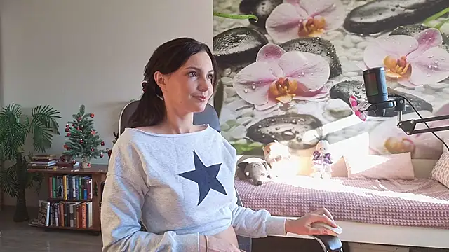 Snapshot of jenny__cutey chatting on 01/15/26, 04:17 jenny cutey online show from 01/15/26, 04:17