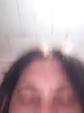 Tudiablita21 online show from 10/31/25, 08:04