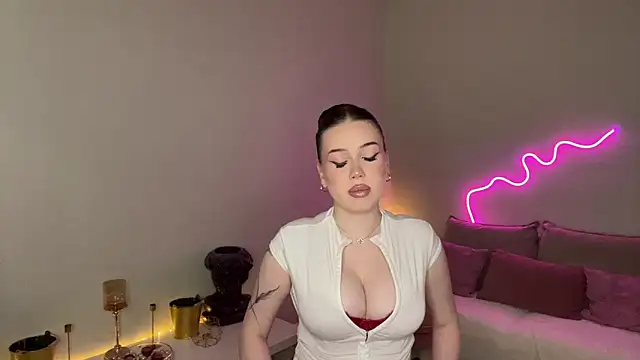 mistress of hearts online show from 06/16/26, 12:41