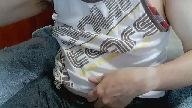 Snapshot of tpoyaji chatting on 09/23/25, 12:46 tpoyaji online show from 09/23/25, 12:46