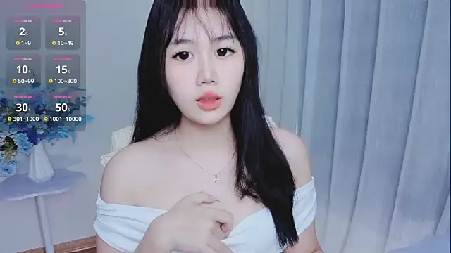 Snapshot of -Rose-Lucky- chatting on 10/11/25, 01:05 -Rose-Lucky- online show from 10/11/25, 01:05