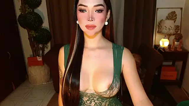 Snapshot of MouthWatering_Ayesha chatting on 04/02/26, 03:48 MouthWatering Ayesha online show from 04/02/26, 03:48
