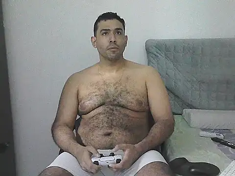 Snapshot of morenocabro10 chatting on 05/18/26, 09:09 morenocabro10 online show from 05/18/26, 09:09