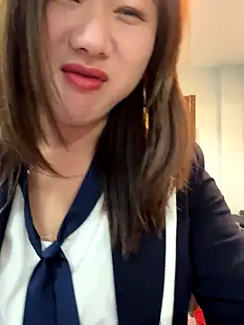 Snapshot of maomao_520 chatting on 10/18/25, 09:59 maomao 520 online show from 10/18/25, 09:59