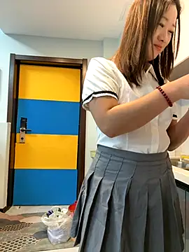 Snapshot of maomao_520 chatting on 10/20/25, 10:27 maomao 520 online show from 10/20/25, 10:27