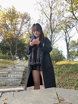 Snapshot of maomao_520 chatting on 11/28/25, 07:33 maomao 520 online show from 11/28/25, 07:33