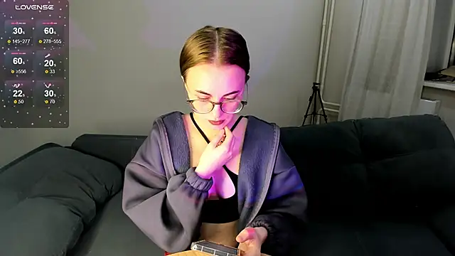 MewStella online show from 10/29/25, 11:39