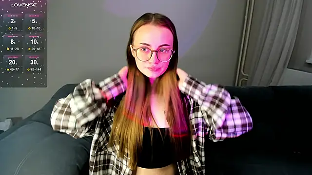 MewStella online show from 11/23/25, 07:02