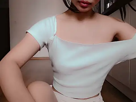 Tea Mei online show from 10/12/25, 03:38