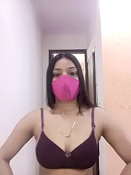 Cute Rakhi8 online show from 05/06/26, 05:46
