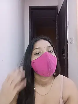 Cute Rakhi8 online show from 06/04/26, 05:35
