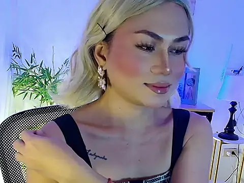 Snapshot of HOTkendraCumXxx chatting on 04/12/26, 01:16 HOTkendraCumXxx online show from 04/12/26, 01:16