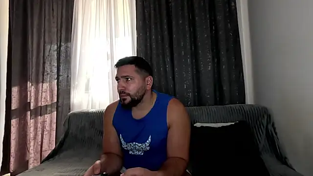 Gold Alpha Boy online show from 10/11/25, 11:09