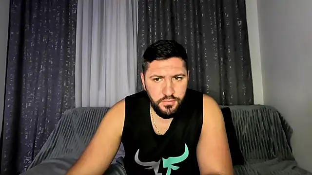 Gold Alpha Boy online show from 11/12/25, 03:45