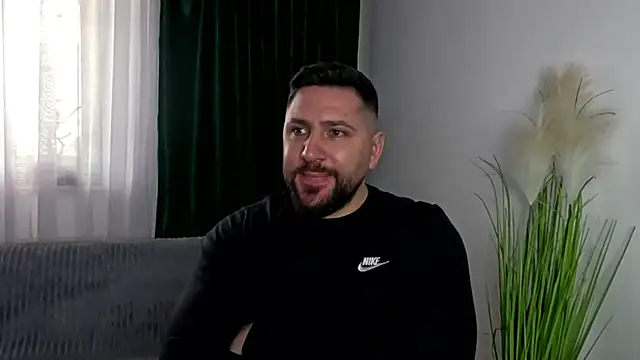 Gold Alpha Boy online show from 03/19/26, 12:09