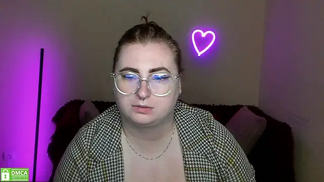 Alicia love00 online show from 09/23/25, 05:21