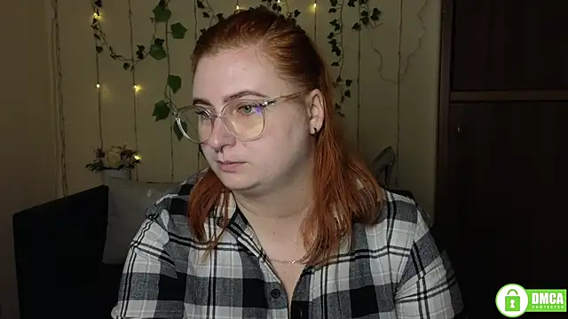 Alicia love00 online show from 10/10/25, 05:28