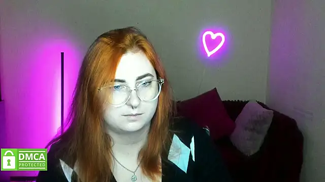 Alicia love00 online show from 11/11/25, 06:24