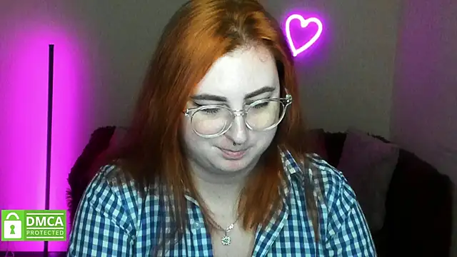 Alicia love00 online show from 11/17/25, 06:24