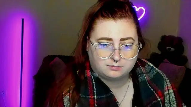 Alicia love00 online show from 04/29/26, 05:33