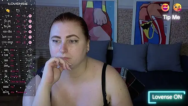 Snapshot of Alicia_love00 chatting on 08/04/26, 05:21 Alicia love00 online show from 08/04/26, 05:21
