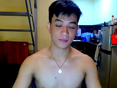 Snapshot of ASIANFULLYLOADEDCUM chatting on 05/03/26, 01:06 ASIANFULLYLOADEDCUM online show from 05/03/26, 01:06
