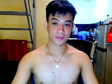 Snapshot of ASIANFULLYLOADEDCUM chatting on 05/05/26, 01:30 ASIANFULLYLOADEDCUM online show from 05/05/26, 01:30