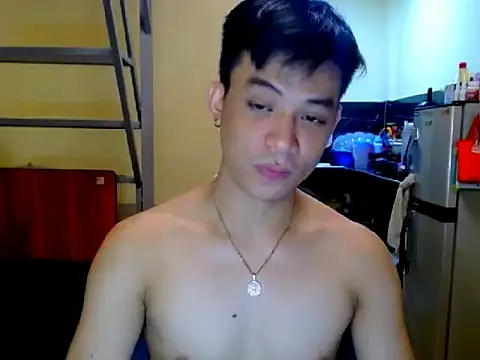 Snapshot of ASIANFULLYLOADEDCUM chatting on 05/13/26, 02:31 ASIANFULLYLOADEDCUM online show from 05/13/26, 02:31