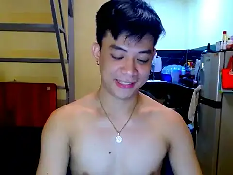 Snapshot of ASIANFULLYLOADEDCUM chatting on 06/08/26, 04:35 ASIANFULLYLOADEDCUM online show from 06/08/26, 04:35